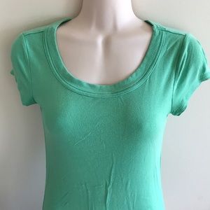 The Limited green shirt sleeve top XS